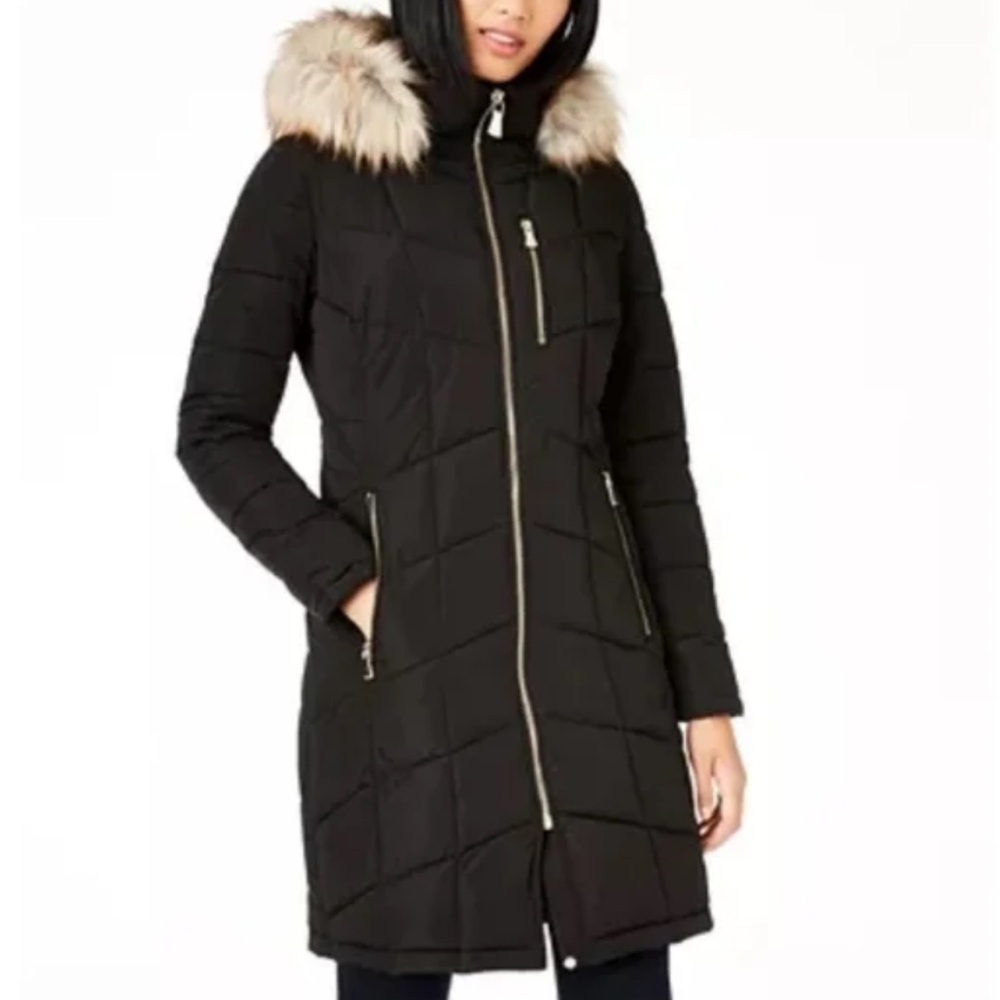 Calvin Klein Women’s Faux Fur Trim Hooded Puffer Coat